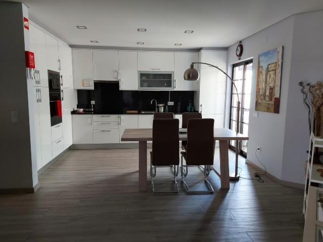 Girassol - Bright, Modern, Well Located Apartment Olhão Extérieur photo
